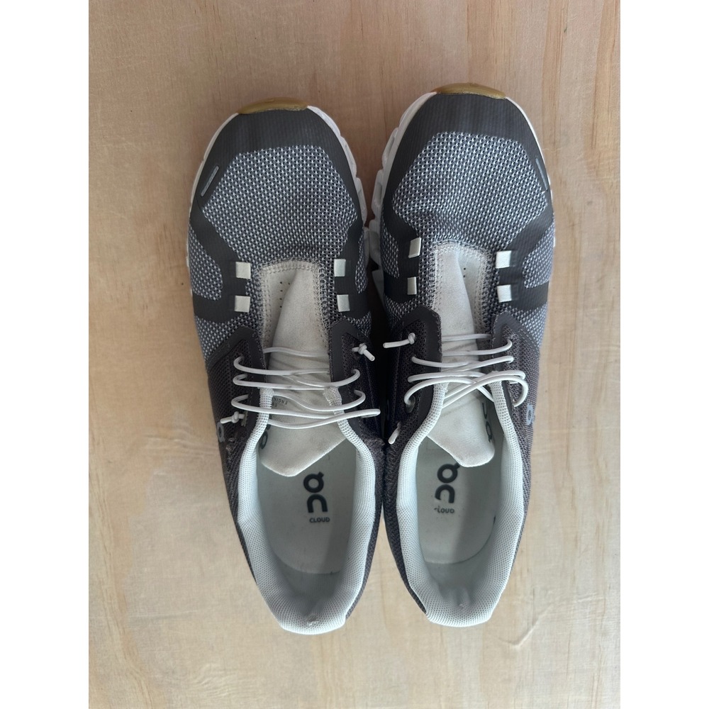 On Running Cloud Womens 9 Charcoal Gray White Swiss Engineering Sneakers